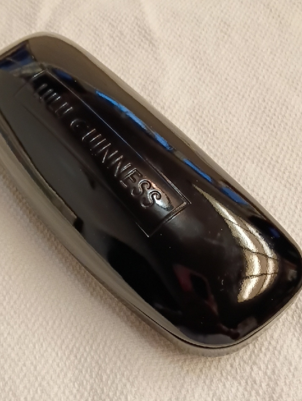 Lulu Guinness Glossy Black Sunglass Case With Cloth, EUC!